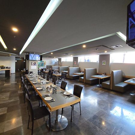 Ramada By Wyndham Mexico City Santa Fe Eksteriør bilde