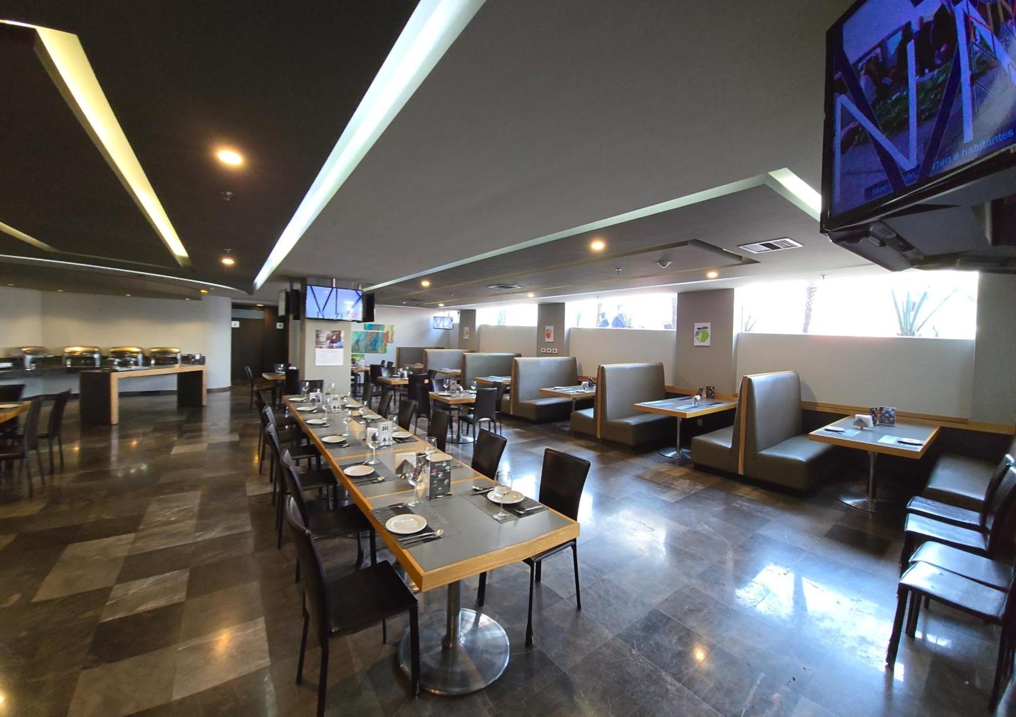 Ramada By Wyndham Mexico City Santa Fe Eksteriør bilde