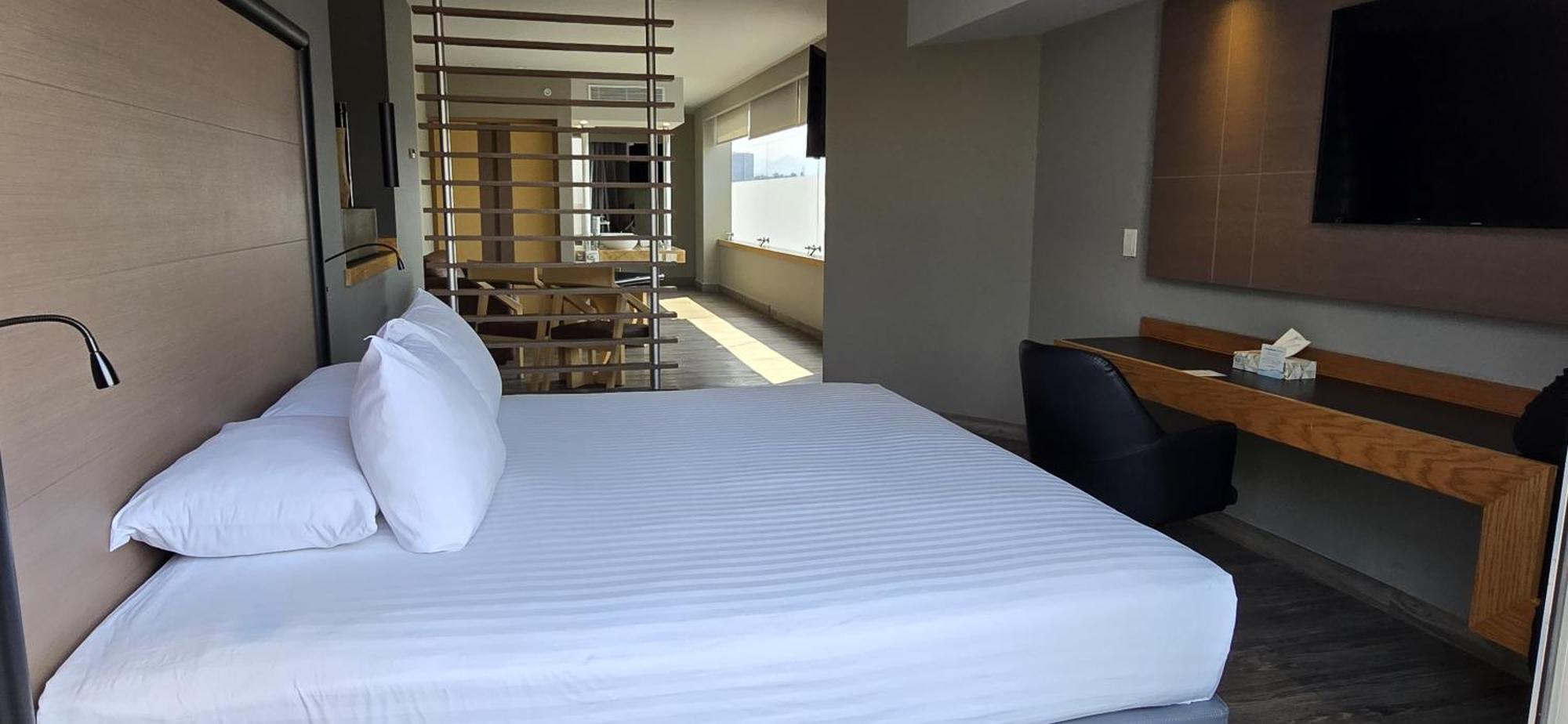 Ramada By Wyndham Mexico City Santa Fe Eksteriør bilde